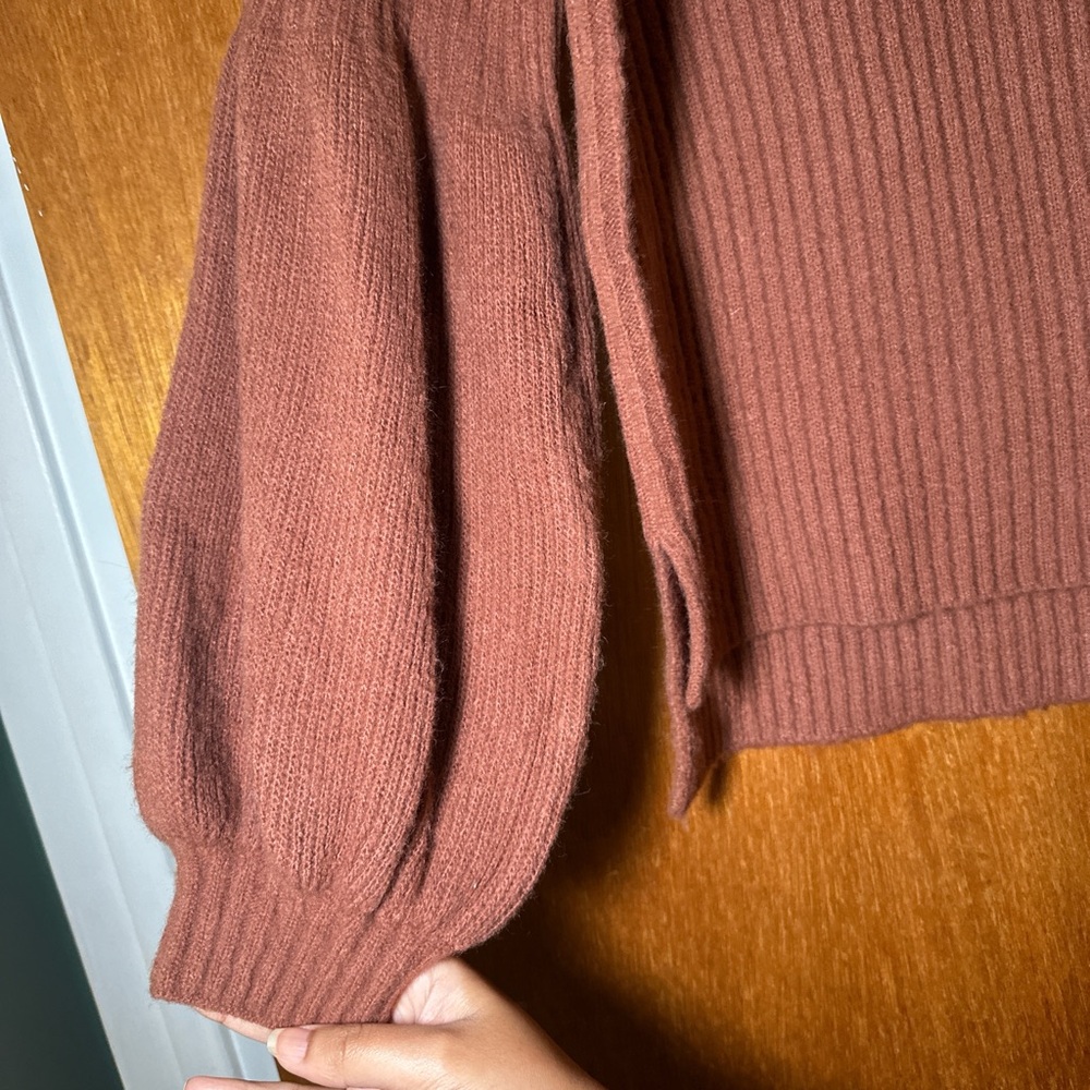 Sweater - Picture 2 of 4